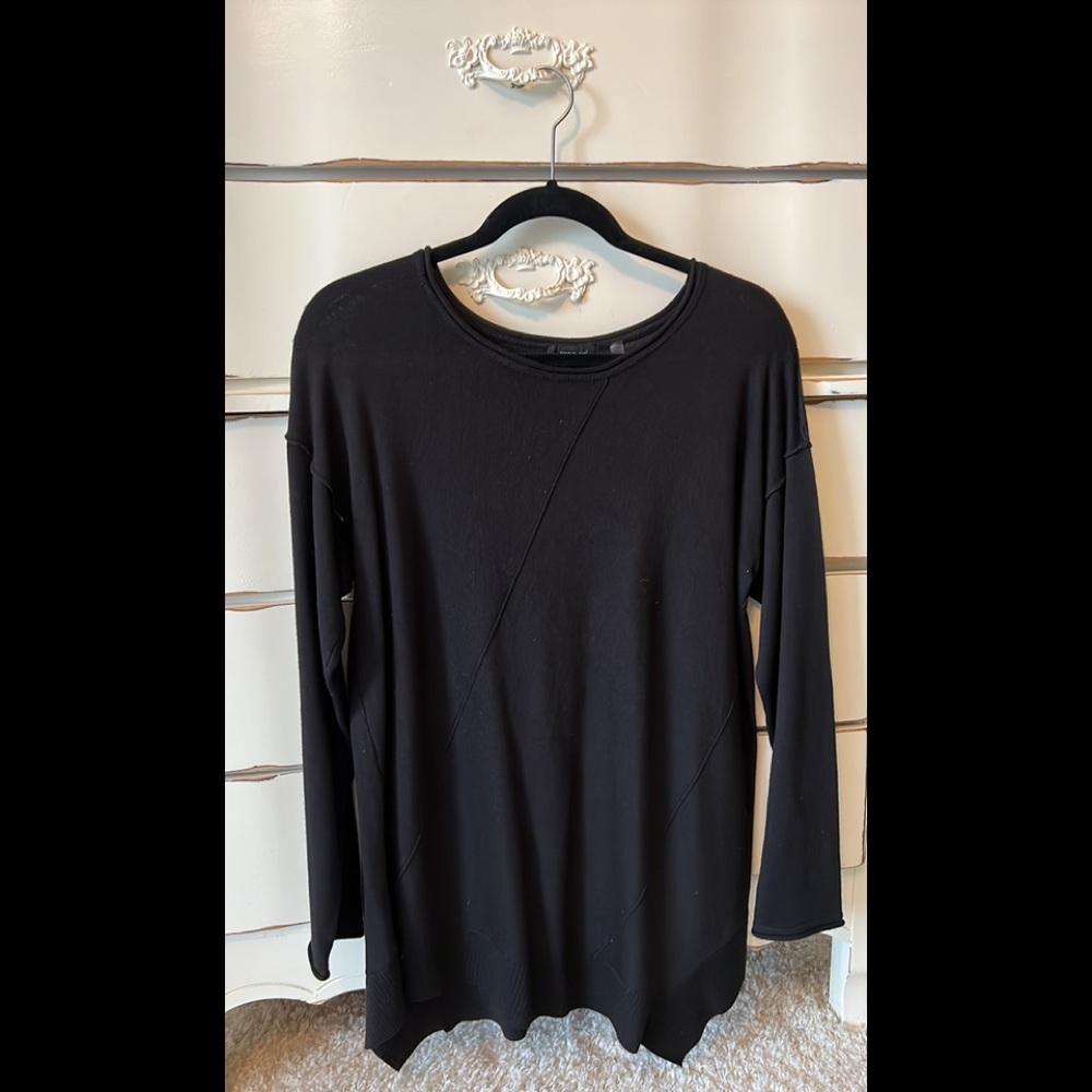 Black size medium sweater